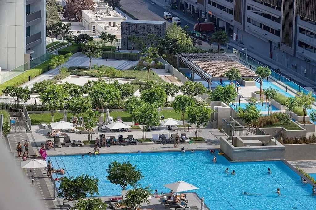 Maxstays - Stunning Burj Khalifa View - Dubai Mall Access - Infinity Pool 0*,